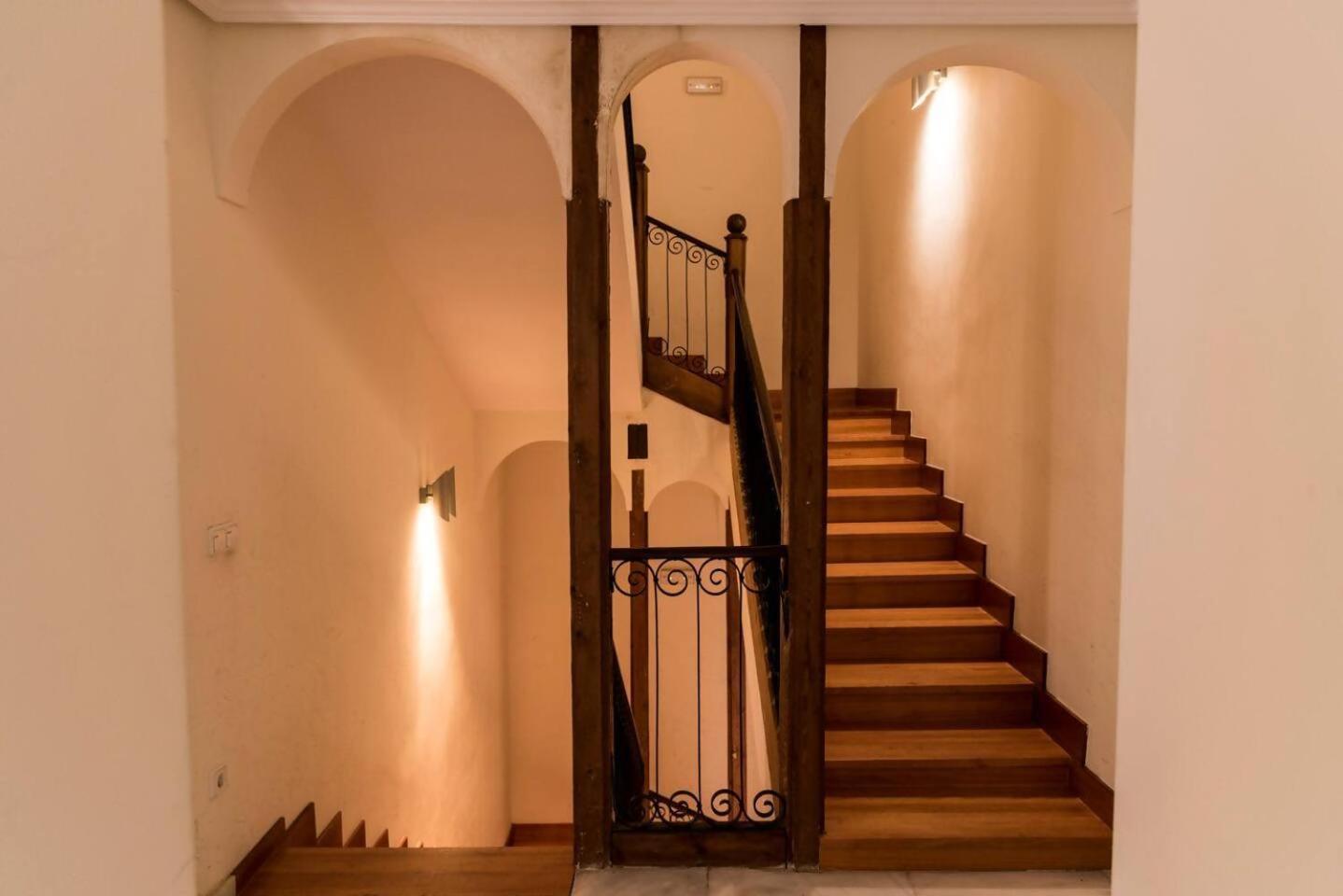 La Dama Del Jardin Del Nuncio Apartment Toledo Exterior photo